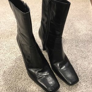 Boots, black leather. Nine West. Size 10.
